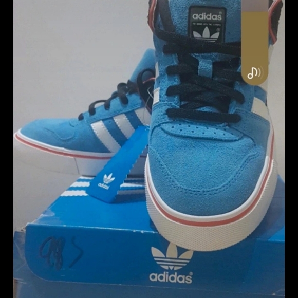 Adidas Trainers 6 bnib - Picture 2 of 3